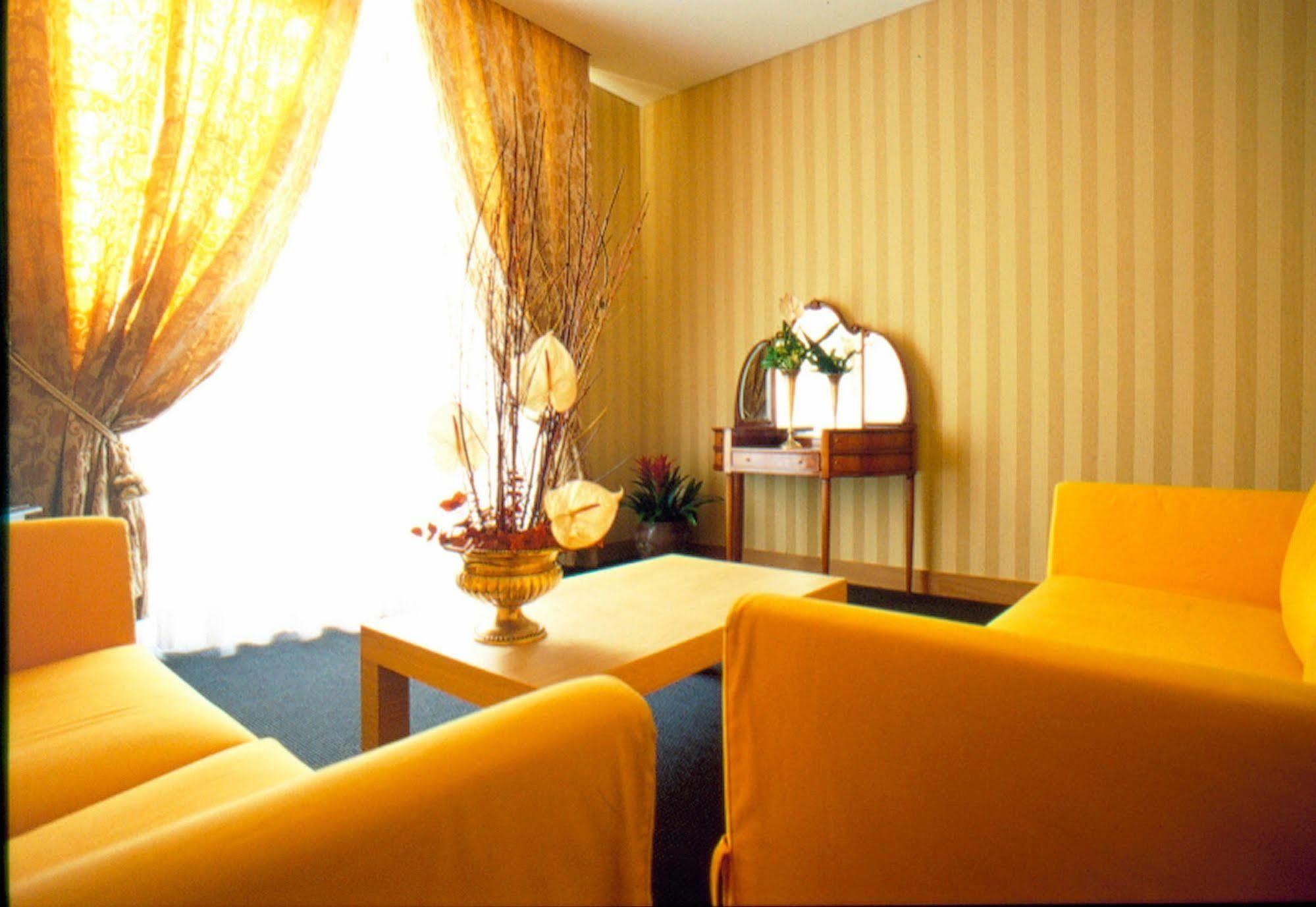 Hotel Lemon Garden Rom Exterior foto